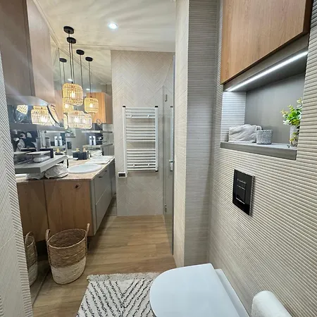 Azure View Апартамент