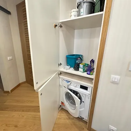 Azure View Lejlighed